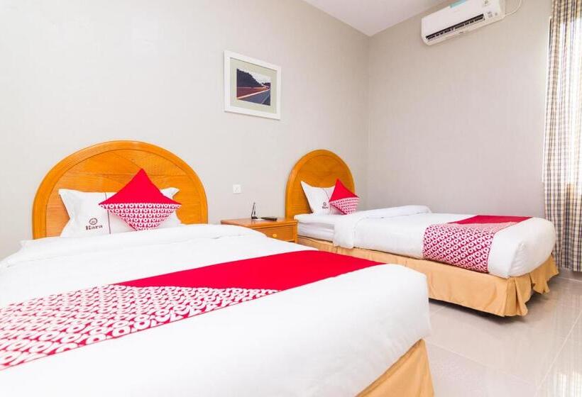 Номер Deluxe, Capital O 1867 Kara Guest House