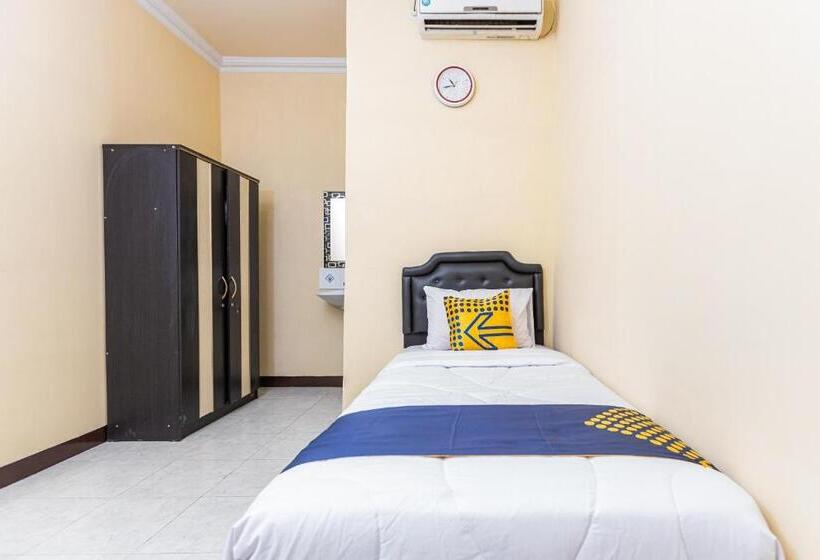 Quarto Estandar Individual, Spot On 1990 Pondok Ripuji