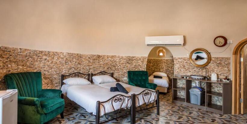 كابينة, The Dream Compound  By Biankini