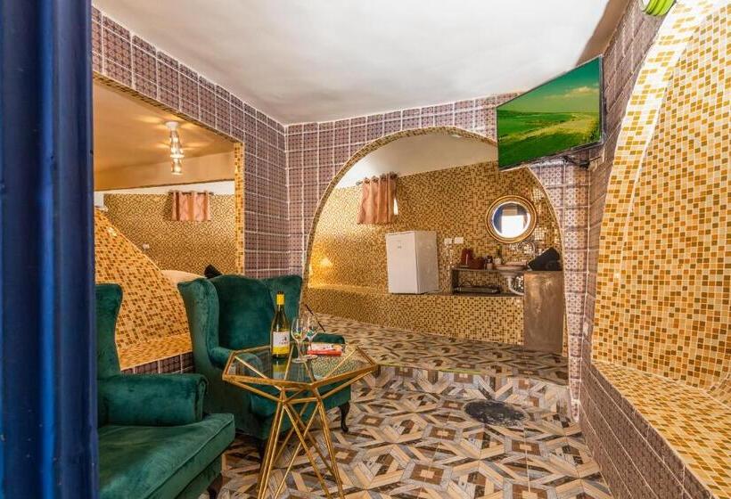 كابينة, The Dream Compound  By Biankini