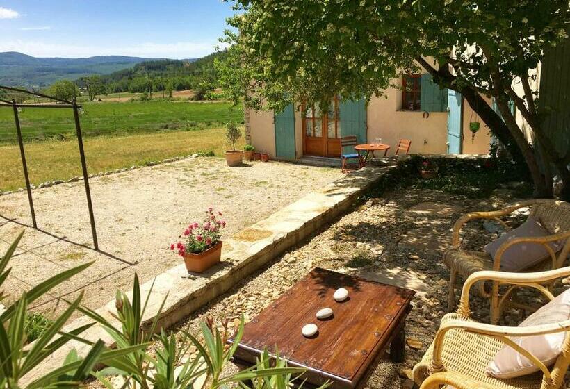 Номер Стандарт, Le Jas Du Mont Ventoux