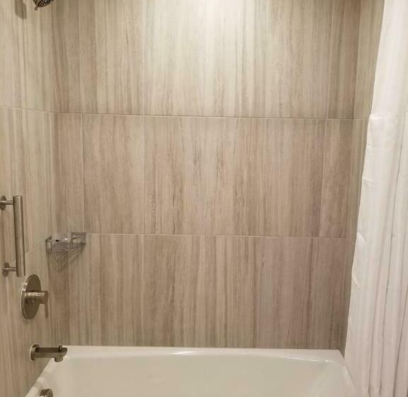 高级客房, The Cassara Carlsbad, Tapestry Collection By Hilton