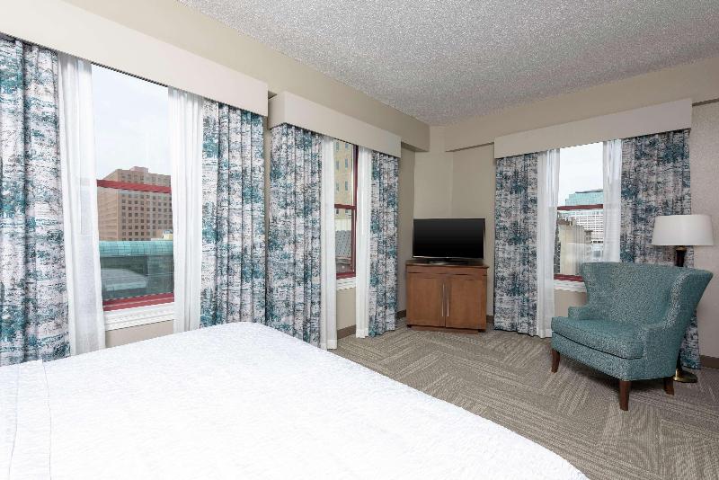 Suite Kingsize Bett, Hampton Inn Indianapolis Downtown Across From Circle Centre