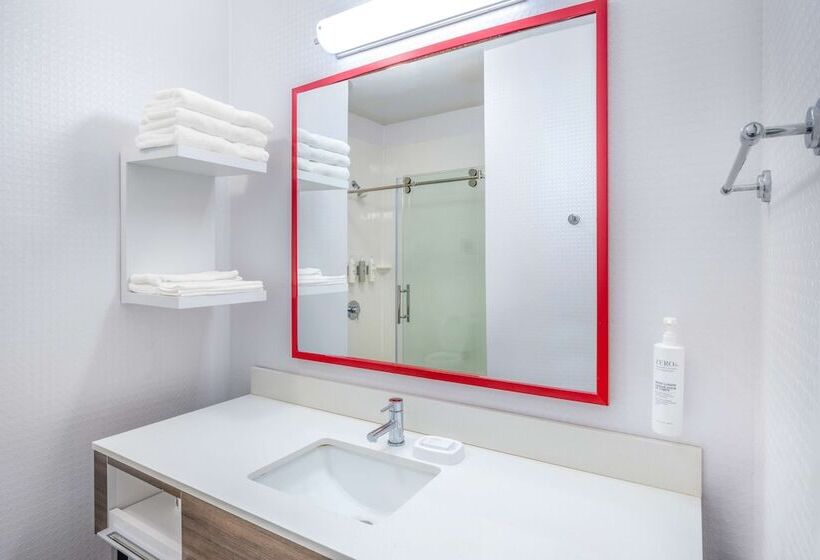 스탠다드 룸, Hampton Inn Sanford
