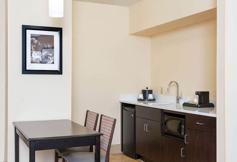 Люкс, Hampton Inn & Suites Clevelandairport/middleburg Heights