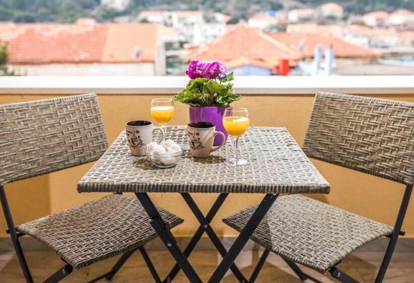 اتاق استاندارد با بالکن, Apartments Sunshine Home