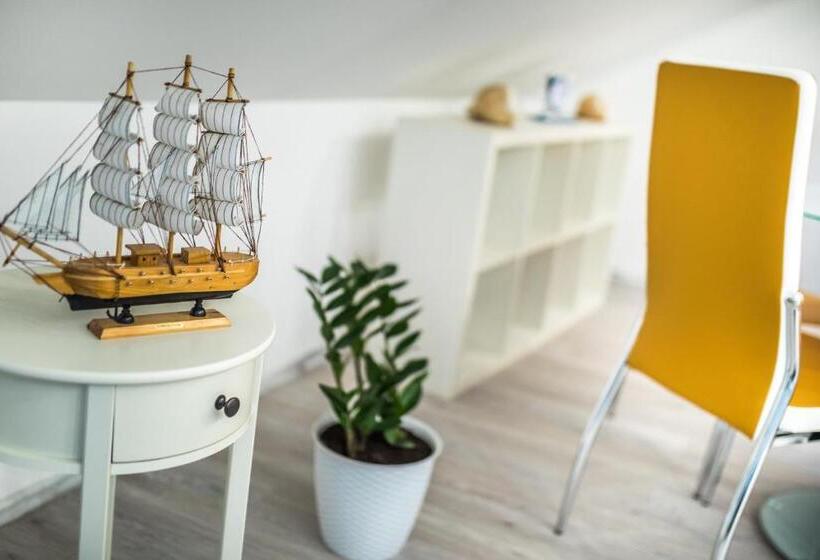 استودیوی استاندارد, Apartments Sunshine Home