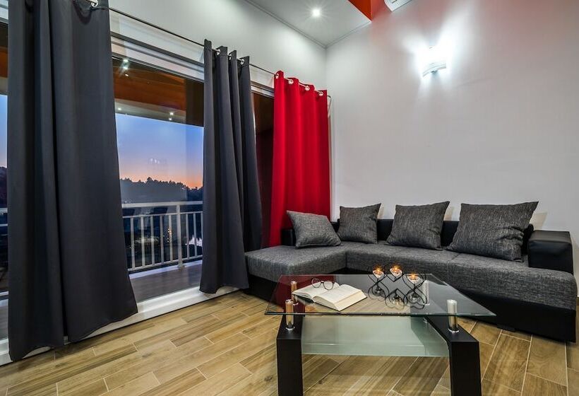 آپارتمان 2 خوابه با چشم‌انداز دریا, Apartments Sunshine Home