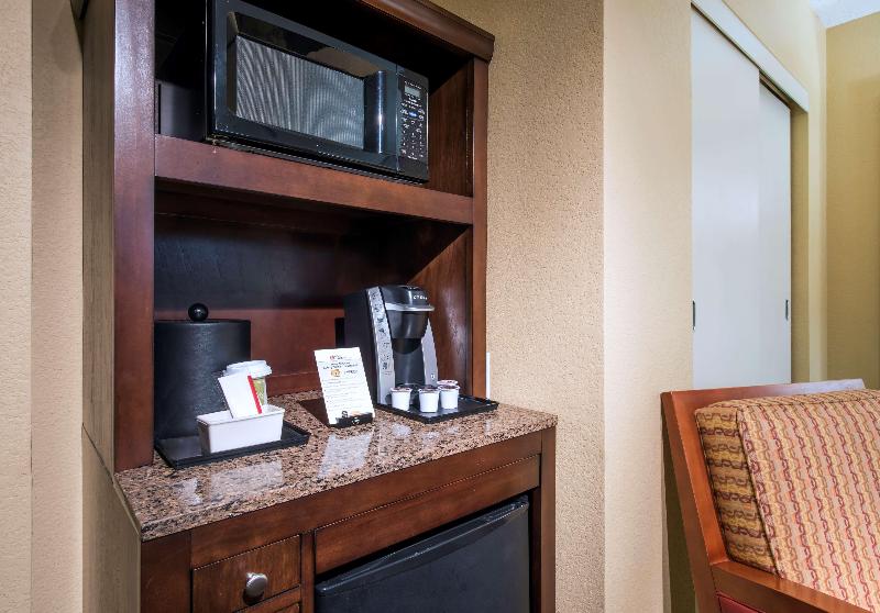 キングサイズベッドのスタンダードルーム, Hilton Garden Inn Arcadia/pasadena Area