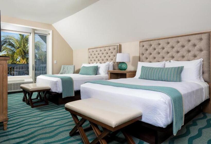 标准间带游泳池, Opal Key Resort & Marina