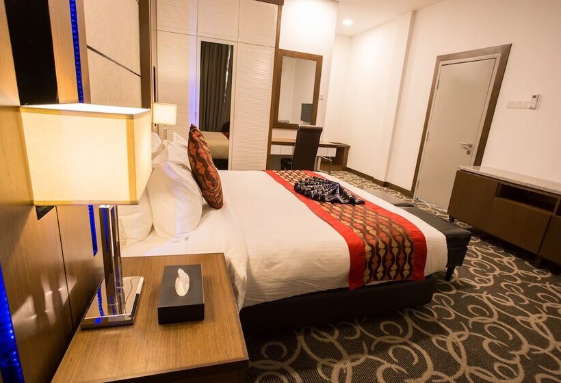 سوییت, Adya Hotel Chenang