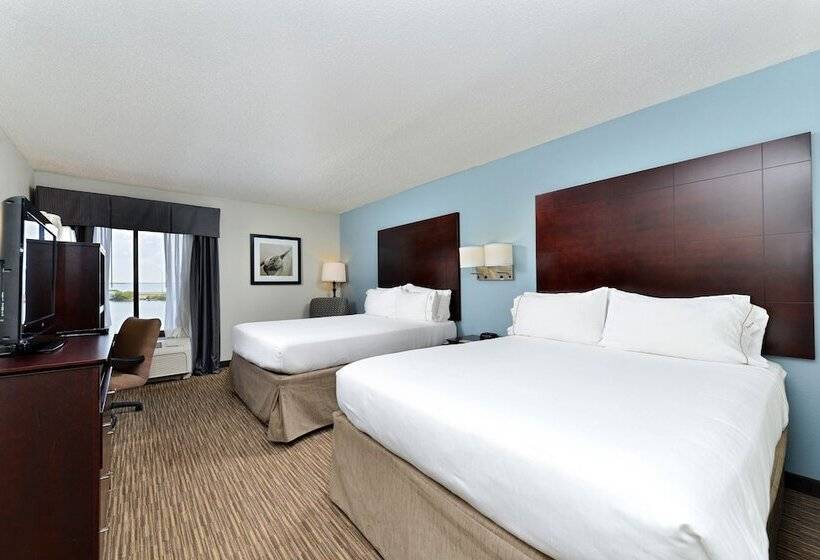 スイート, Holiday Inn Express Hotel & Suites Tampa Rocky Point Island, An Ihg