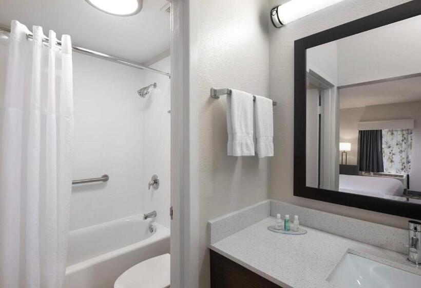 Стандартный Номер Кровать Кинг, Clarion Inn Biltmore Village
