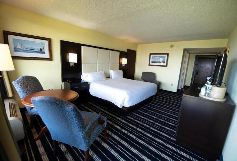 스탠다드 룸 킹사이즈 침대, Holiday Inn Bar Harbor Regency Hotel, An Ihg