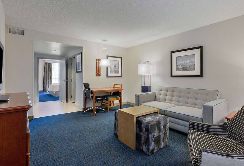 带大床的套房, Homewood Suites By Hilton Seattle Downtown