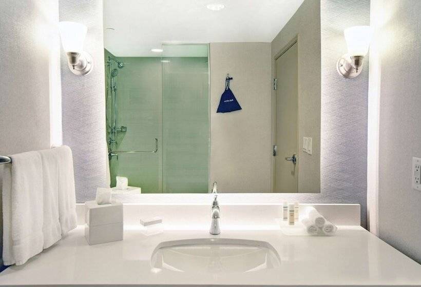 带大床的套房, Homewood Suites By Hilton Seattle Downtown