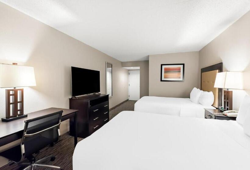 Номер Стандарт 2 Двуспальные Кровати, The Plaza On The Pike Hotel Atlantic City West By Oyo