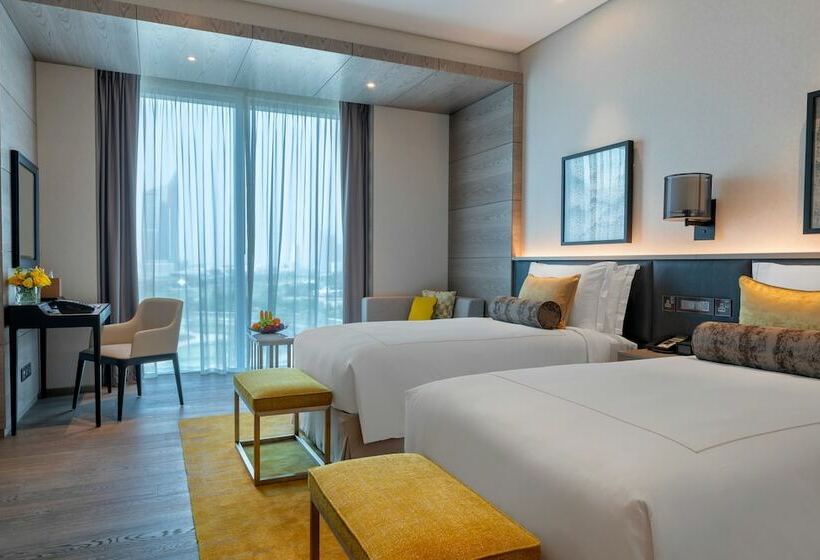 Номер Superior, Taj Jumeirah Lakes Towers