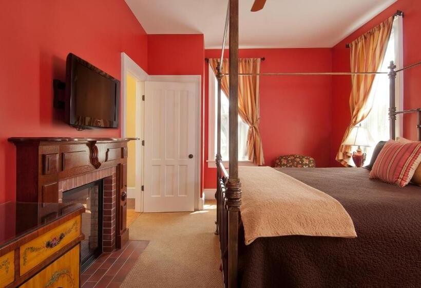 Люкс 2 Спальни, The Inn At Cooperstown