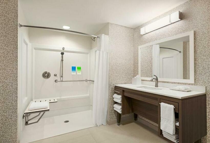 Люкс Адаптированный для Инвалидов, Home2 Suites By Hilton Fernandina Beach Amelia Island, Fl