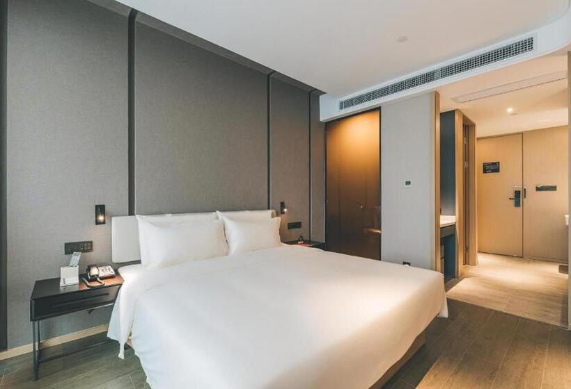 Номер Стандарт, Atour Hotel Ningbo Sanjiangkou Bund Book City