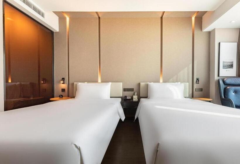 Номер Стандарт, Atour Hotel Ningbo Sanjiangkou Bund Book City