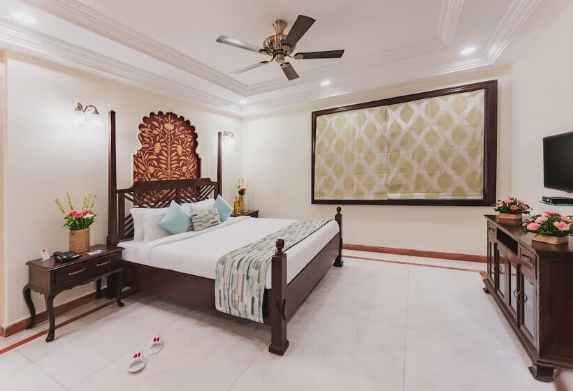 Люкс Повышенной Комфортности, Shree Vallabh Vilas Lords Plaza Nathdwara   Pure Veg