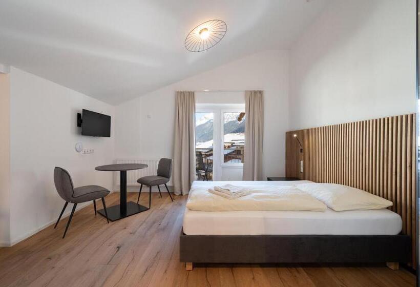 Апартаменты 1 Спальня с Балконом, Appartements Zur Sonne