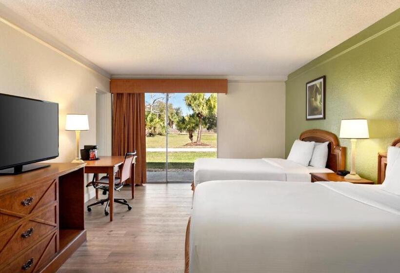 스탠다드 룸 더블 침대 2개, Baymont By Wyndham Daytona Beach   Intl Speedway