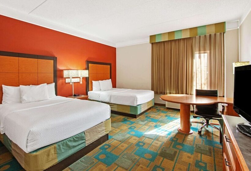 Номер Стандарт 2 Двуспальные Кровати, La Quinta By Wyndham Albuquerque West