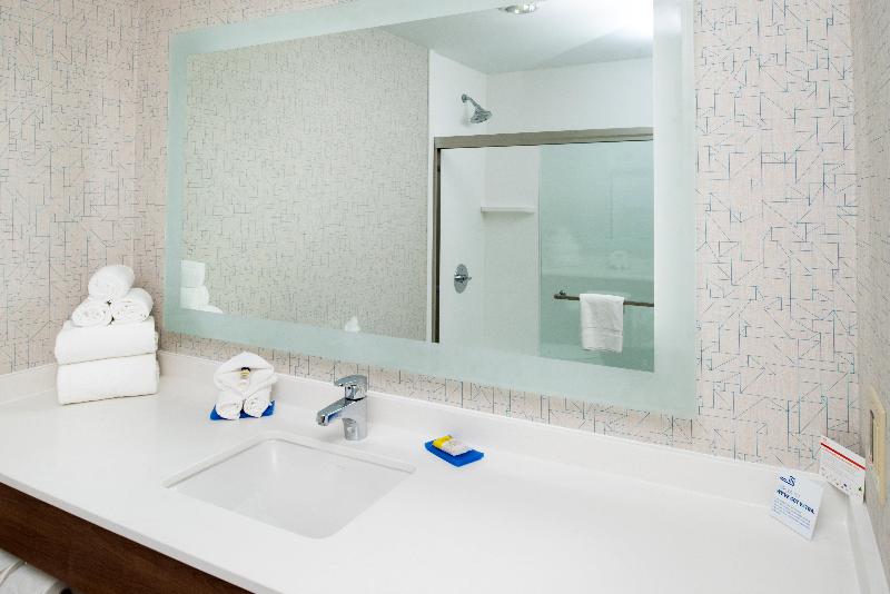 Стандартный Номер Кровать Кинг, La Quinta Inn & Suites By Wyndham Irvine Spectrum