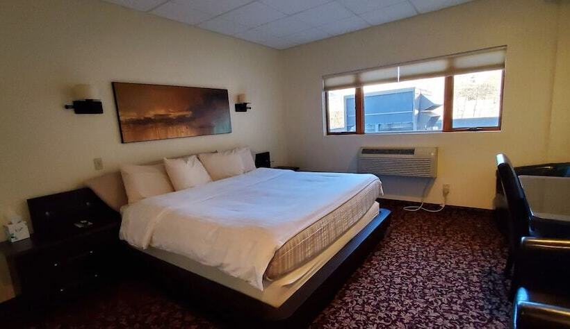 Номер Deluxe, Lowell Inn