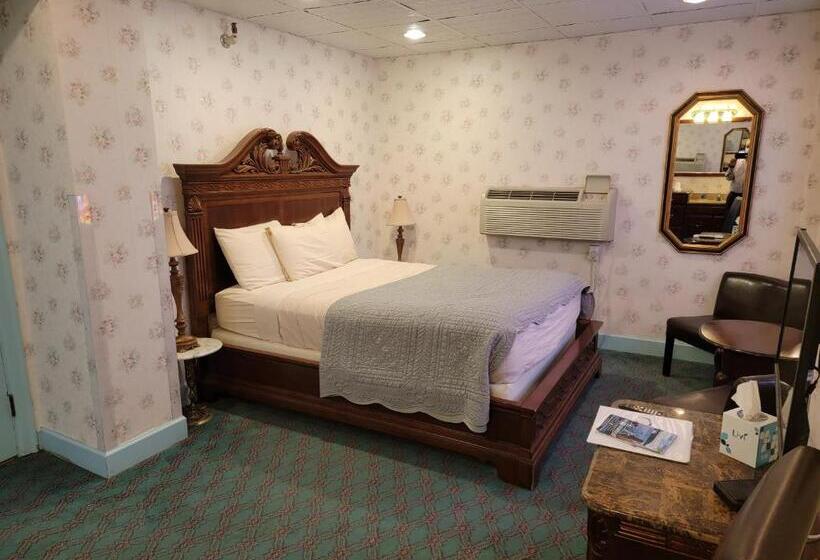 Четырехместный Номер Deluxe, Lowell Inn