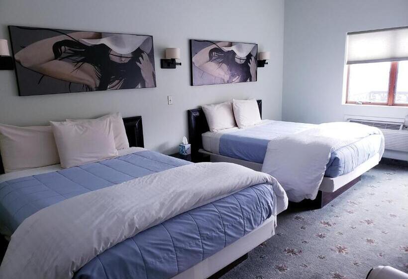 Четырехместный Номер Deluxe, Lowell Inn