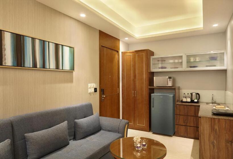Люкс, Click Hotel Aurangabad