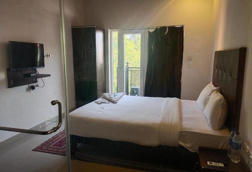 디럭스 룸, Balaji Inn Baga