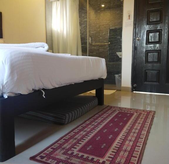 디럭스 룸, Balaji Inn Baga