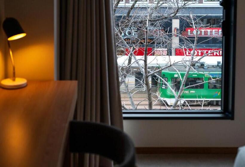Номер Стандартный Кровать Куин, The Knot Sapporo
