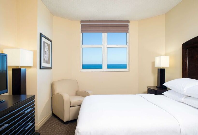Люкс 2 Спальни, Doubletree Resort & Spa By Hilton Ocean Pointn. Miami Beach