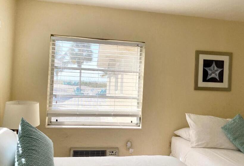 اتاق لوکس با چشم‌انداز, The Molloy   Treasure Island Suites & Cottages