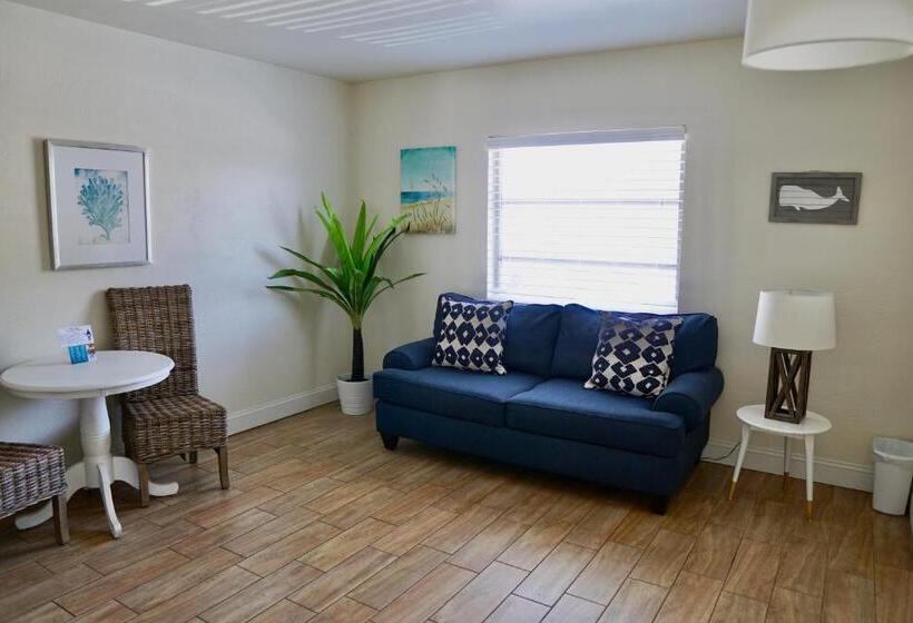 سوییت, The Molloy   Treasure Island Suites & Cottages