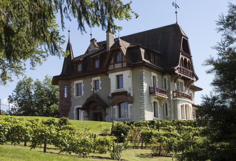 اتاق استاندارد با چشم‌انداز باغ, Le Manoir Du Golf