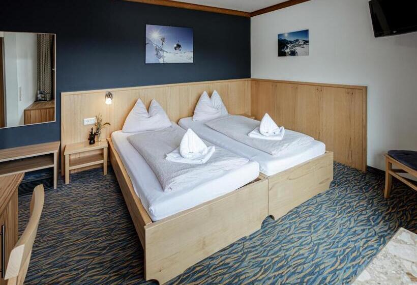 标准间带阳台, Eschenhof Bed & Breakfast
