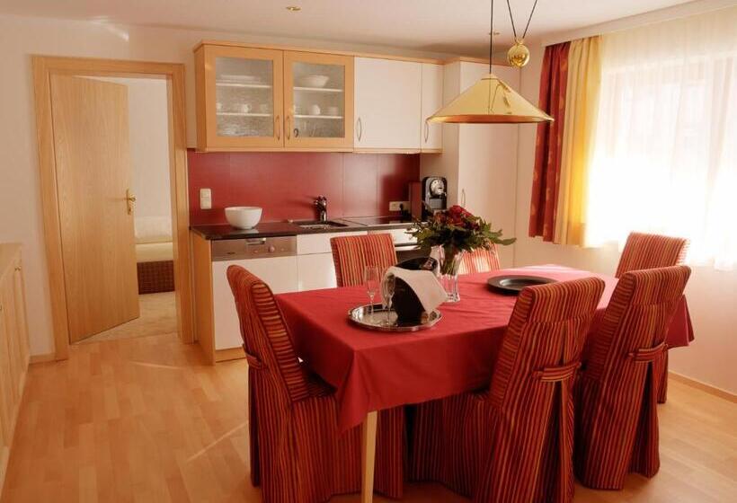 Апартаменты 2 Спальни, Pension Grissemann