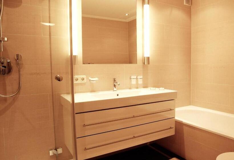 2 Szobás Apartman, Pension Grissemann