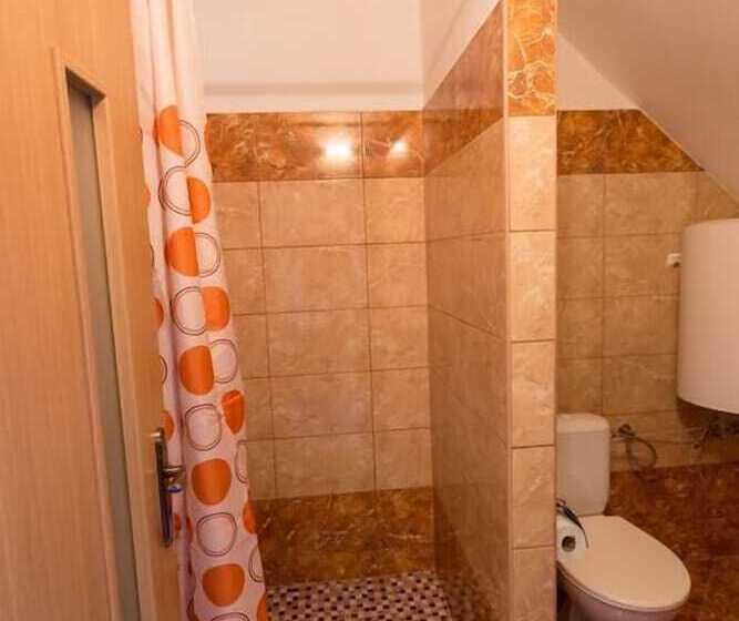 Семейный Номер, Penzion šatovské Lípy