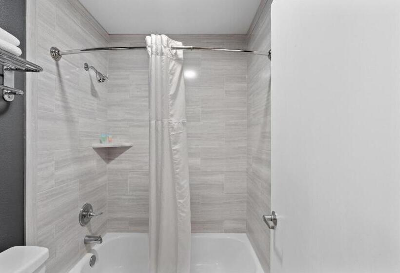 스탠다드 룸, Basecamp Puyallup A Travelodge By Wyndham