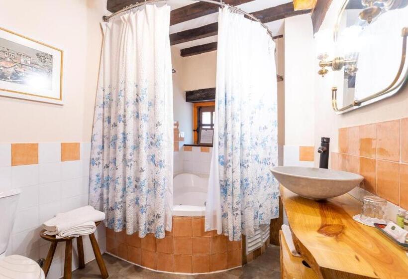 Номер Стандарт с Гидромассажем, Posada Rural Sierra De Ibio