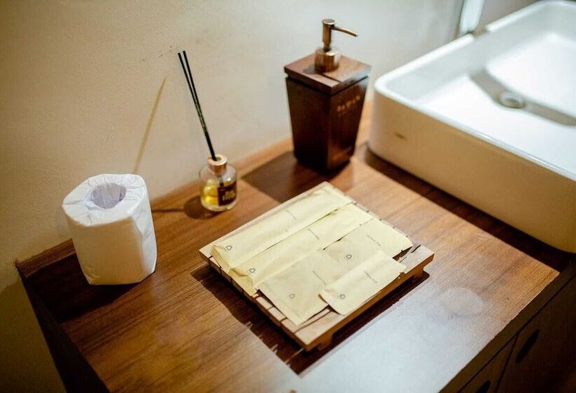 Номер Стандарт с Балконом, Ratan Uluwatu Hotel And Villas