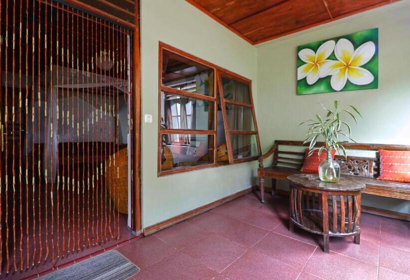 اتاق سوپریور, Bagus Bay Homestay